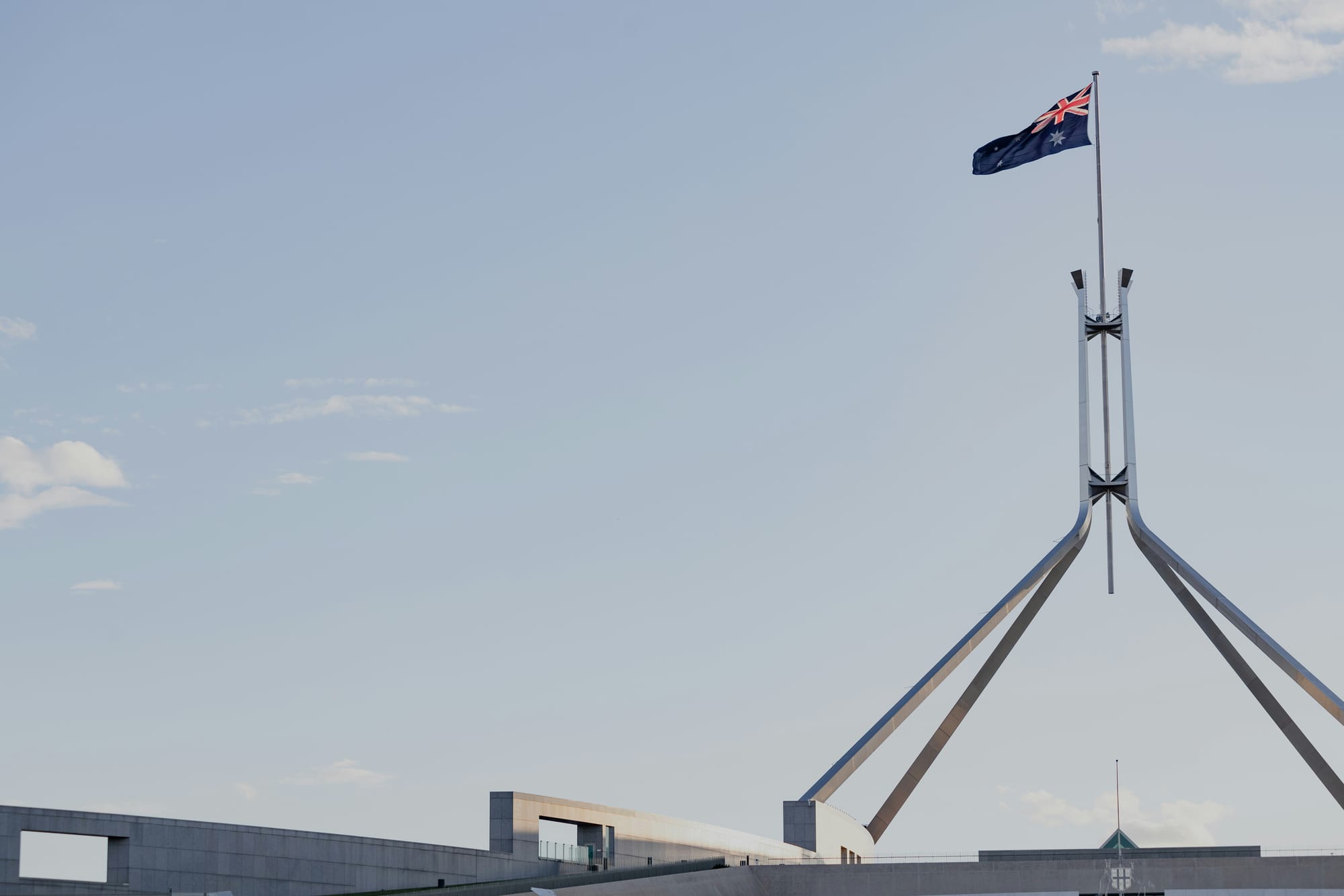 Pre-election tax cuts dangled in Australia; kiwi holds at A91c