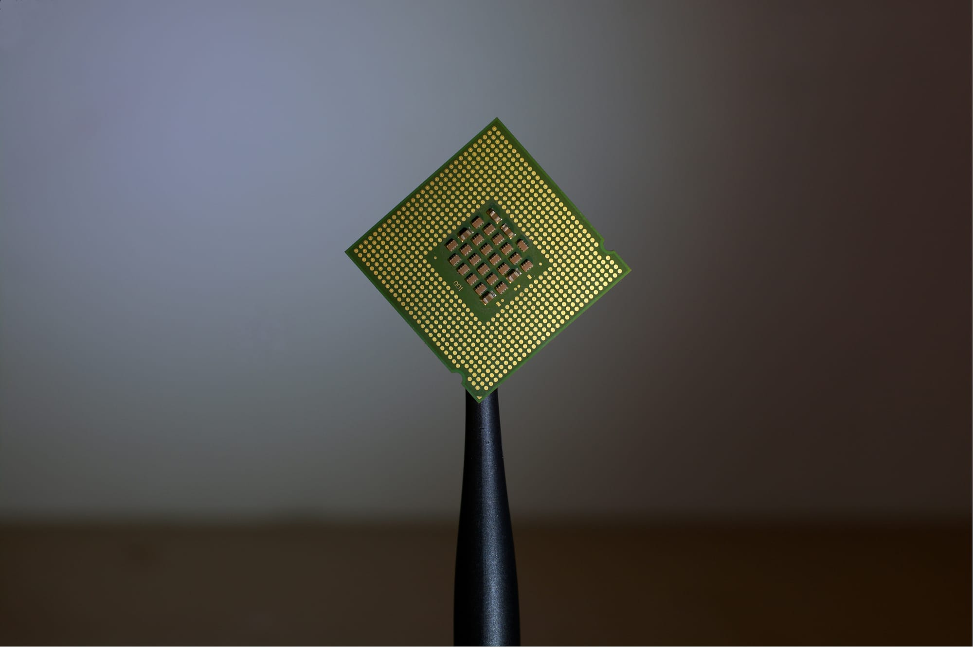 More US curbs on AI chip exports weigh on tech stocks; oil rising
