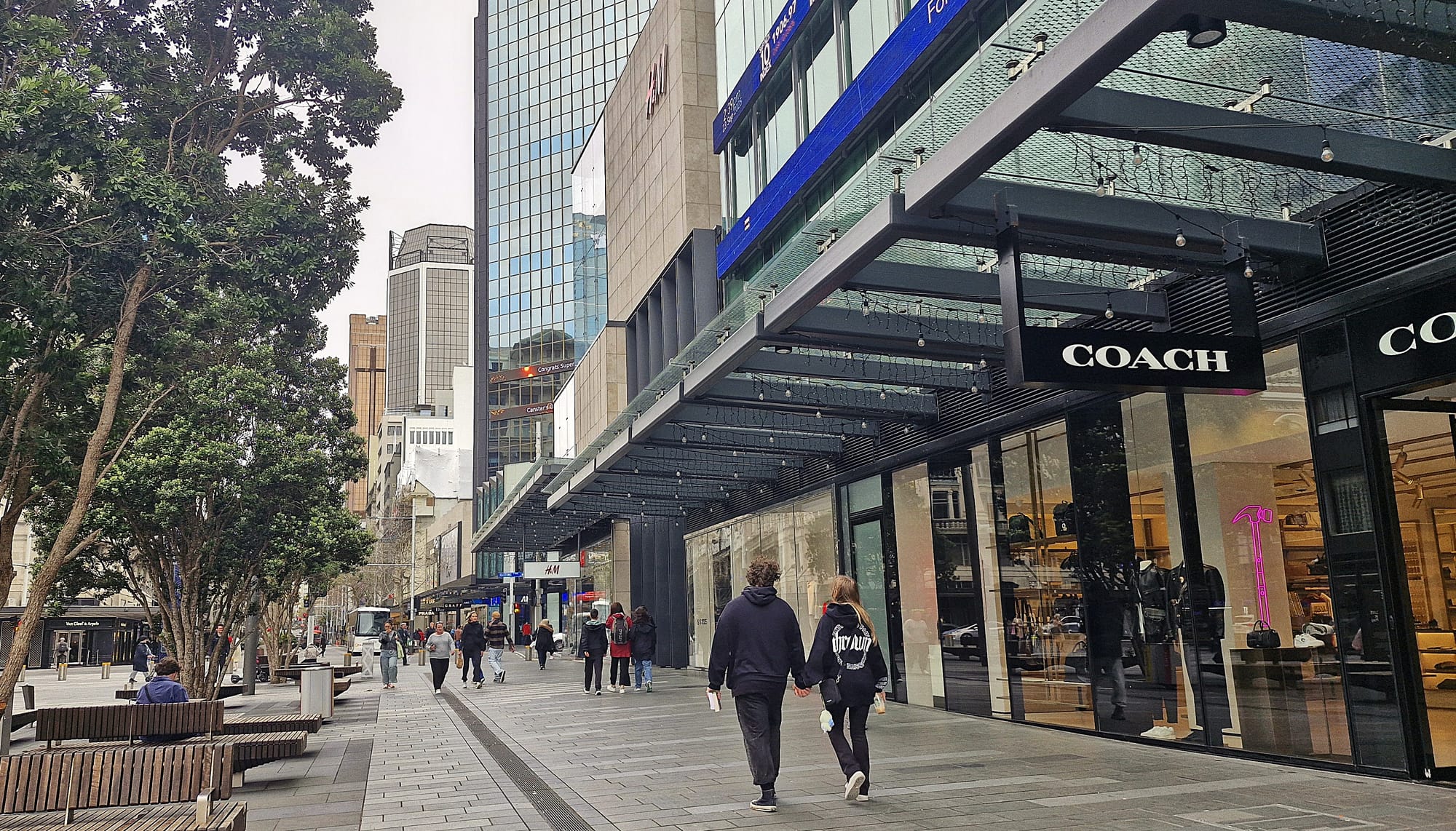 NZX50 nudges lower in mixed Asian session; 2degrees shows some ankle