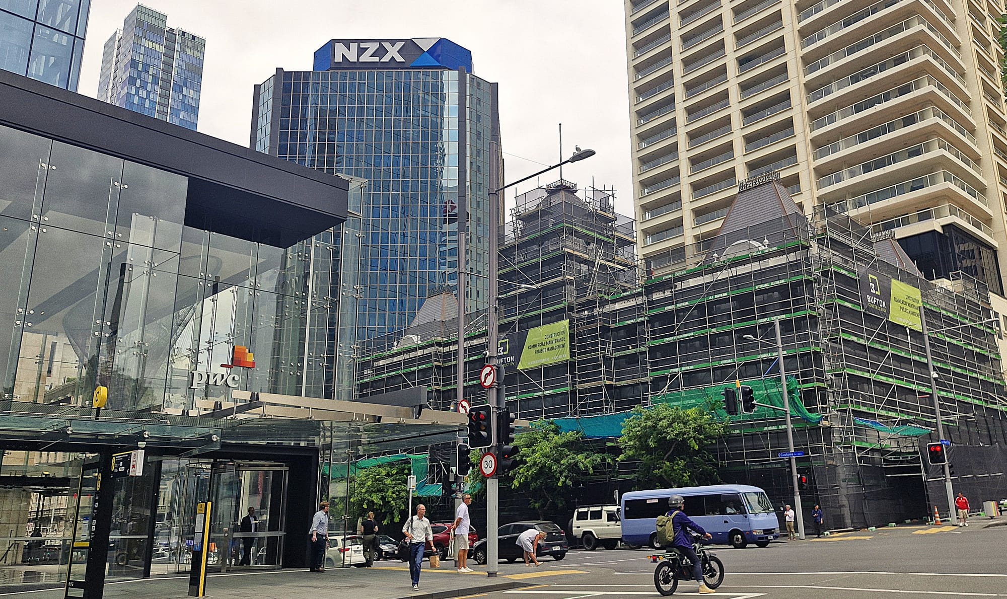 NZX50 keeps nose above water as RBNZ cools rate expectations