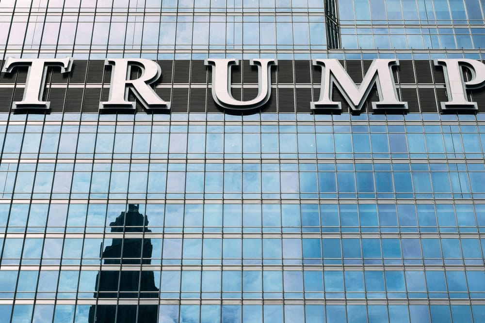 Trump returns to White House; kiwi gains on tariff talk post image