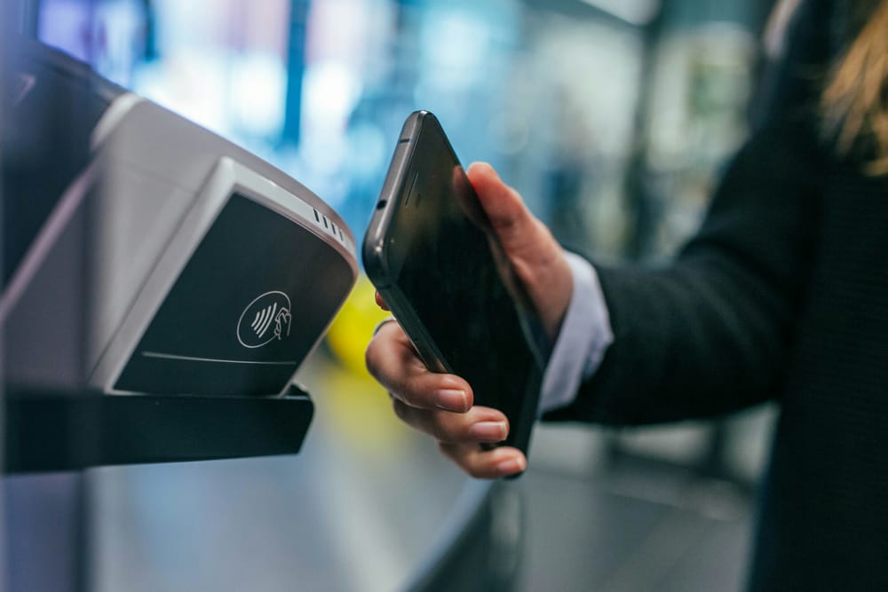 Retailers mixed as govt targets surcharges; NZX50 gains post image