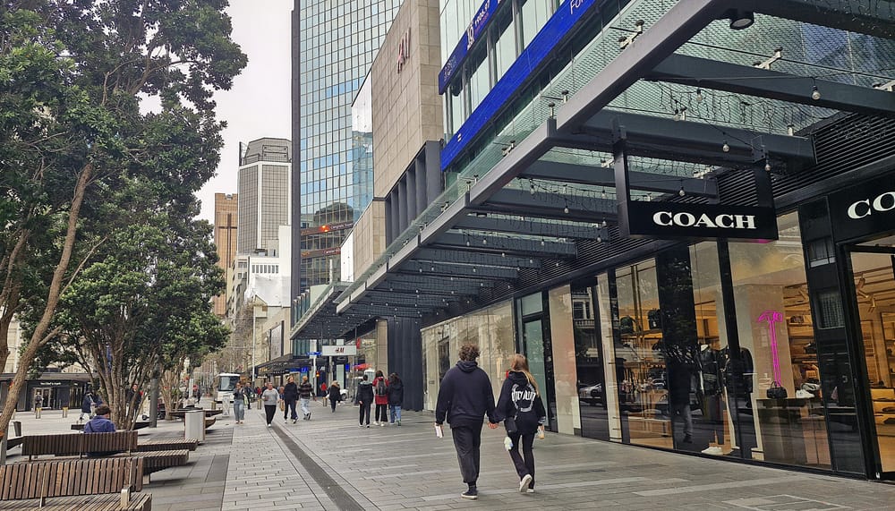 NZX50 nudges lower in mixed Asian session; 2degrees shows some ankle post image