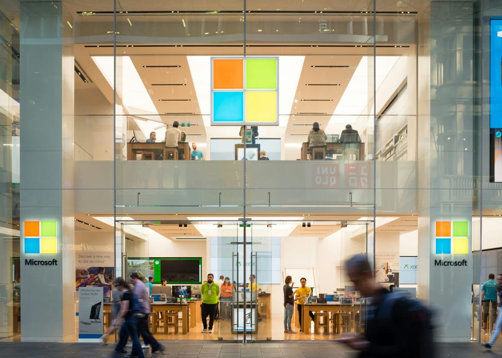 Microsoft, Apple cross US$4 trn threshold as Wall St climbs post image