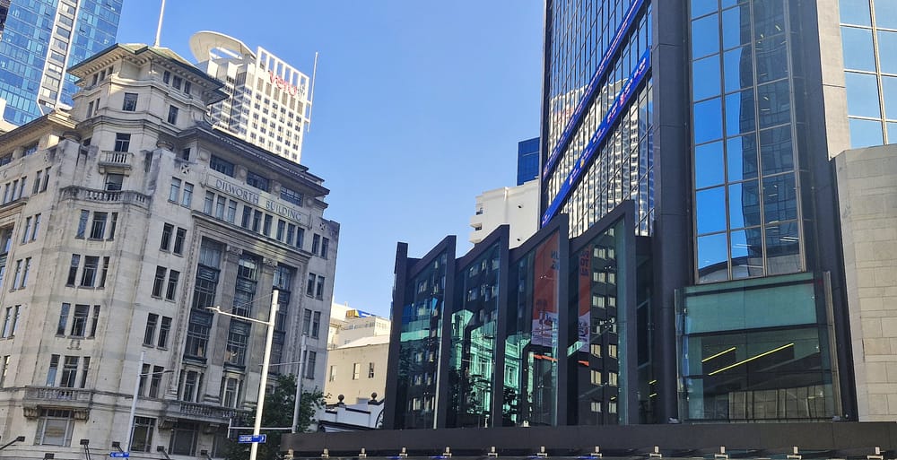 Mainfreight leads NZX50 higher as outlook soothes unease post image