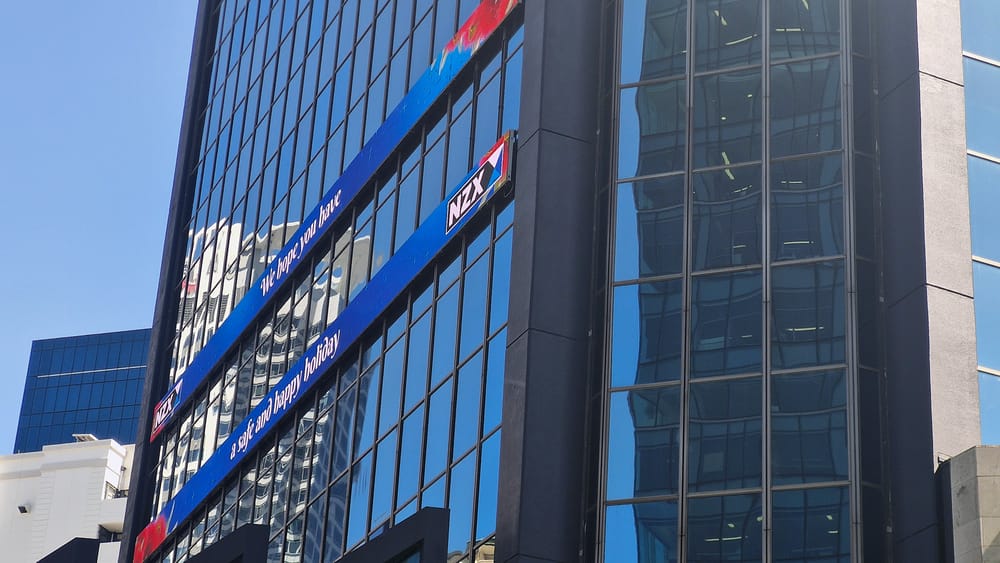 Hallenstein Glasson leads NZX50 higher amid Fed rate cut hangover post image