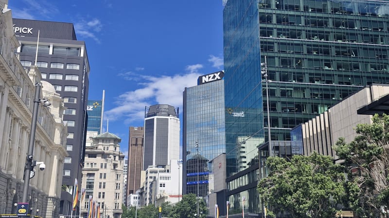 Heartland stumbles on bad debts, leads NZX50 lower post image