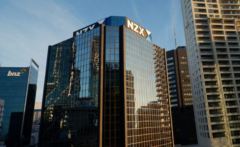 Blue chips nudge NZX50 down for 6th day; Xero unveils monster deal post image