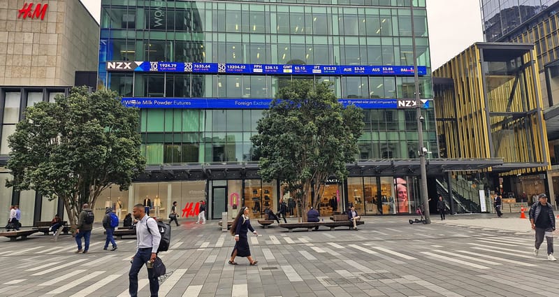 NZX50 joins Australia lower as Oracle’s AI frenzy skips antipodes post image