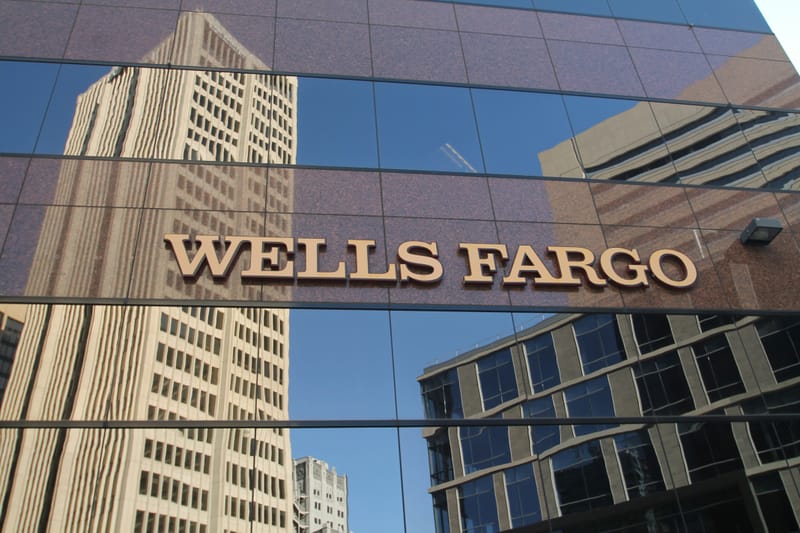 Wells Fargo leads Wall St higher as big banks make bank post image